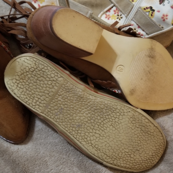 2 pair womens boots - Picture 4 of 7